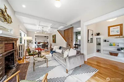 2419 7th Avenue W, Seattle, WA 98119 - Photo 6