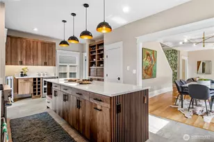 2419 7th Ave W, Seattle, WA 98119 - Photo 8