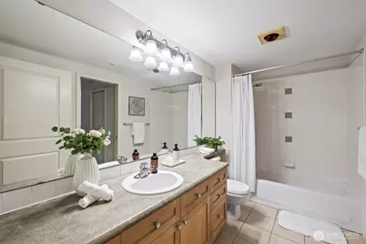 1525 NW 57th Street #610, Seattle, WA 98107 - Photo 14