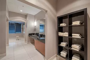 910 Lenora St, Seattle, WA 98121 - Photo 20