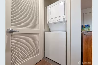 910 Lenora Street #200, Seattle, WA 98121 - Photo 10