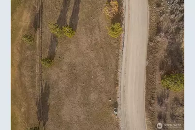 320 Paintbrush Road, Chelan, WA 98816 - Photo 10