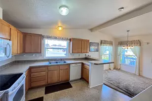 528 N 7th Ave, Sequim, WA 98382 - Photo 6