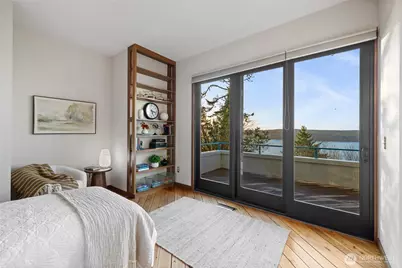 4042 Soundview Drive W, University Place, WA 98466 - Photo 14