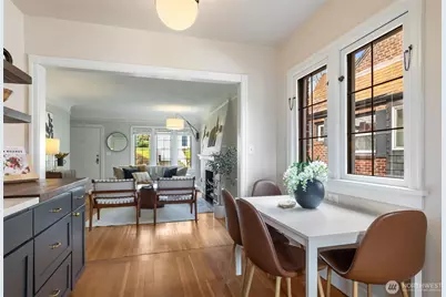 8254 Interlake Avenue N, Seattle, WA 98103 - Photo 6