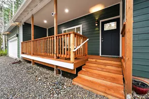 148 E Fox Run Ln, Grapeview, WA 98546 - Photo 2