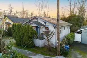 8434 34th Ave S, Seattle, WA 98118 - Photo 28