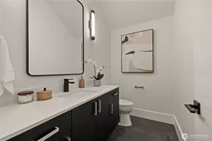 13982 Manzanita Rd NE, Bainbridge Island, WA 98110 - Photo 16