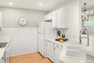 23757 SE 52nd Ln, Issaquah, WA 98029 - Photo 18