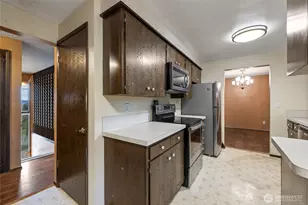 9615 36th St E, Edgewood, WA 98371 - Photo 8