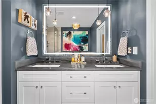 5242 NE 75th St, Seattle, WA 98115 - Photo 18