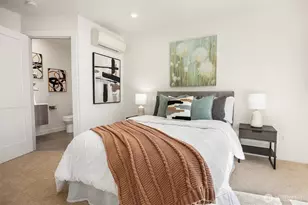 1402 N 95th St, Seattle, WA 98013 - Photo 20