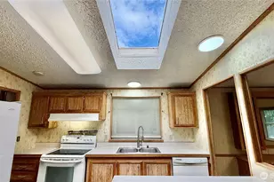 8515 State Ave, Marysville, WA 98270 - Photo 10