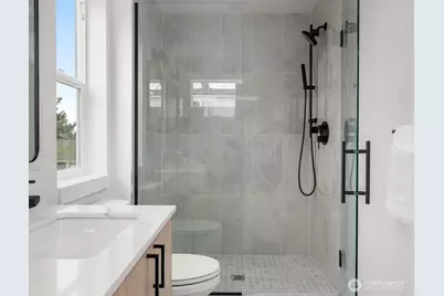 5822 Lowell Larimer Street #B, Everett, WA 98208 - Photo 12