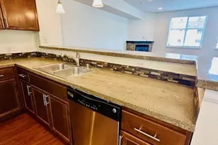 978 Edmonds Ave NE, Renton, WA 98056 - Photo 22