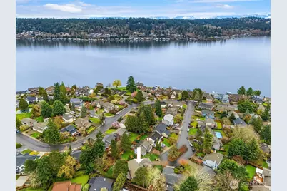 19202 SE 43rd Place, Issaquah, WA 98027 - Photo 32