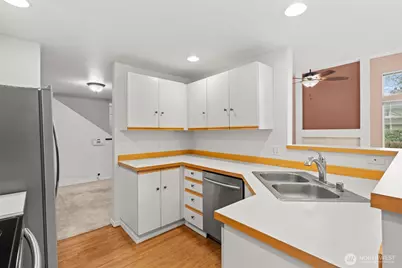 23211 56th Avenue S #13-1, Kent, WA 98032 - Photo 10