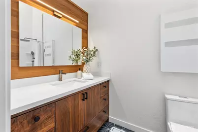 22904 NE 51st St, Redmond, WA 98053 - Photo 12