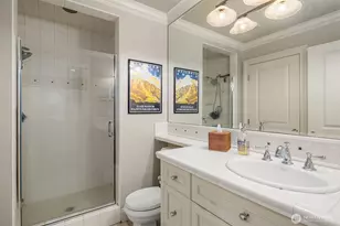 13364 Bridgestone Ct NE, Bainbridge Island, WA 98110 - Photo 32