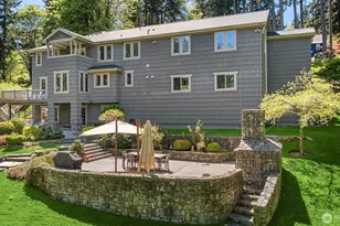 13364 Bridgestone Ct NE, Bainbridge Island, WA 98110 - Photo 2