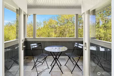 13364 Bridgestone Court NE, Bainbridge Island, WA 98110 - Photo 18