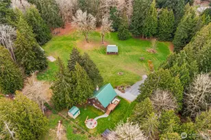 3017 SE Camano Dr, Camano Island, WA 98282 - Photo 30