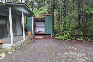 10 Creek Ct, Brinnon, WA 98320 - Photo 12