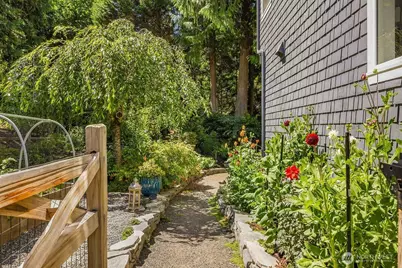 13221 Teem Loop Road NE, Bainbridge Island, WA 98110 - Photo 32