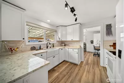 340 N Kentucky Avenue, East Wenatchee, WA 98802 - Photo 20