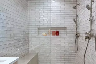 417 102nd Ave SE, Bellevue, WA 98004 - Photo 32