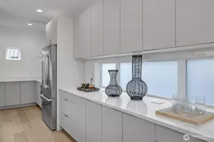 417 102nd Ave SE, Bellevue, WA 98004 - Photo 12