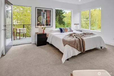 417 102nd Avenue SE, Bellevue, WA 98004 - Photo 28