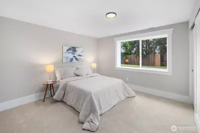 2734 Sunset Drive W, University Place, WA 98466 - Photo 24