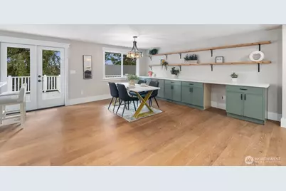 2734 Sunset Drive W, University Place, WA 98466 - Photo 8