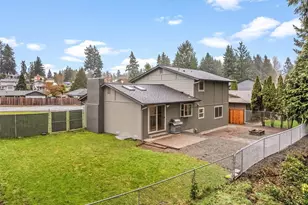 5114 W Tapps Dr E, Lake Tapps, WA 98391 - Photo 6