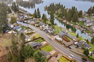 5114 W Tapps Dr E, Lake Tapps, WA 98391 - Photo 4