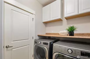 5620 NE 6th Pl, Renton, WA 98059 - Photo 8