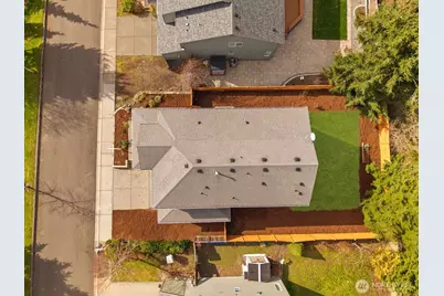 5620 NE 6th Place, Renton, WA 98059 - Photo 32