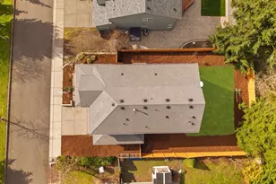 5620 NE 6th Pl, Renton, WA 98059 - Photo 32