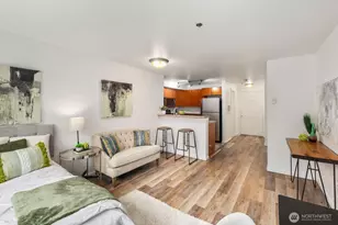 8745 Greenwood Ave N, Seattle, WA 98103 - Photo 16