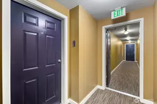 8745 Greenwood Ave N, Seattle, WA 98103 - Photo 4