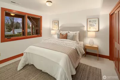 4544 49th Avenue NE, Seattle, WA 98105 - Photo 18