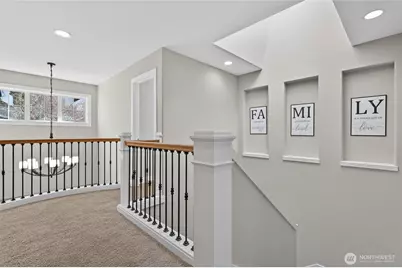 25902 NE 1st Place, Sammamish, WA 98074 - Photo 14