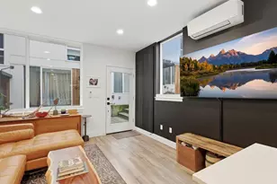 909 Hiawatha Pl S, Seattle, WA 98144 - Photo 4