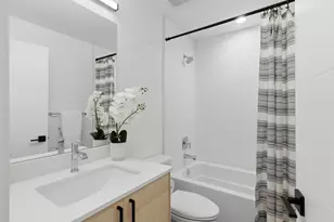 909 Hiawatha Pl S, Seattle, WA 98144 - Photo 20