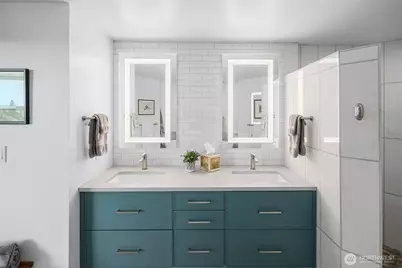 177 107th Avenue NE #1906, Bellevue, WA 98004 - Photo 12