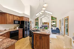 1331 142nd Pl SE, Mill Creek, WA 98012 - Photo 6