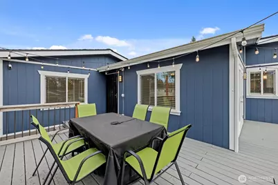 12601 NE 197th Street, Bothell, WA 98011 - Photo 32