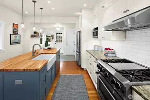 7041 14th Ave NW, Seattle, WA 98117 - Photo 10