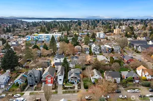 7041 14th Ave NW, Seattle, WA 98117 - Photo 38